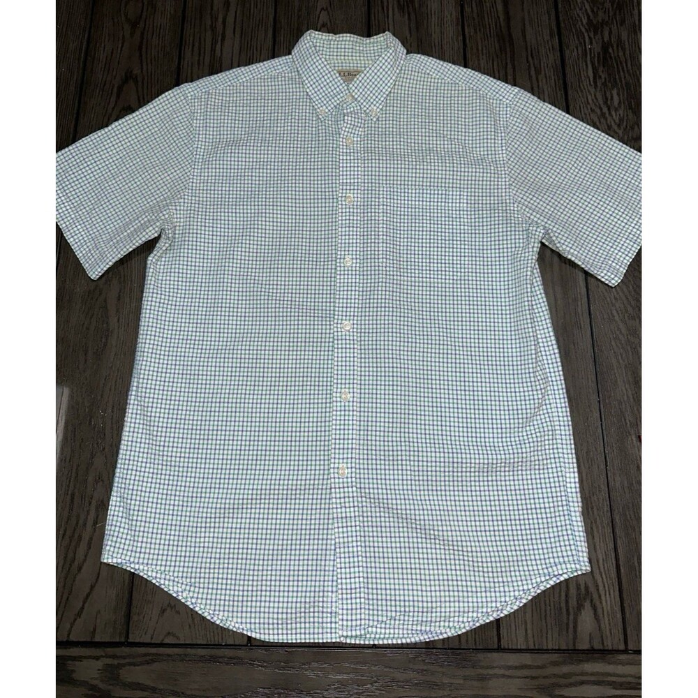 L.L. Bean Plaid Seersucker Short Sleeved Shirt Size Medium